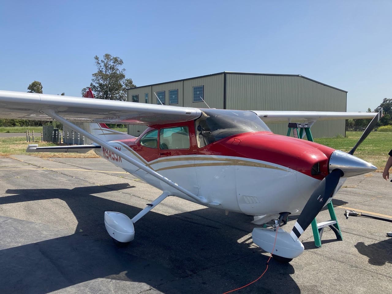 Cessna 182