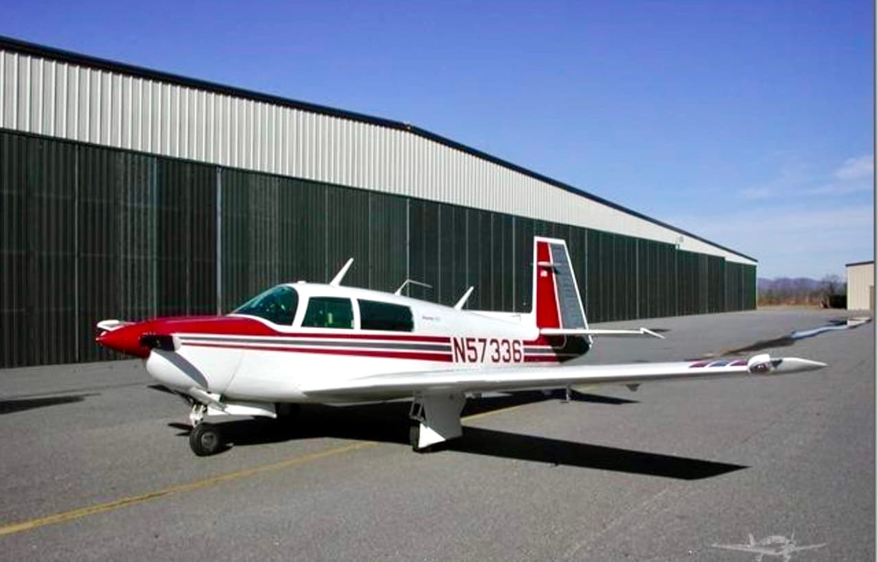 Mooney M20
